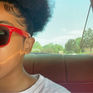 Meet your Posher, Tiami